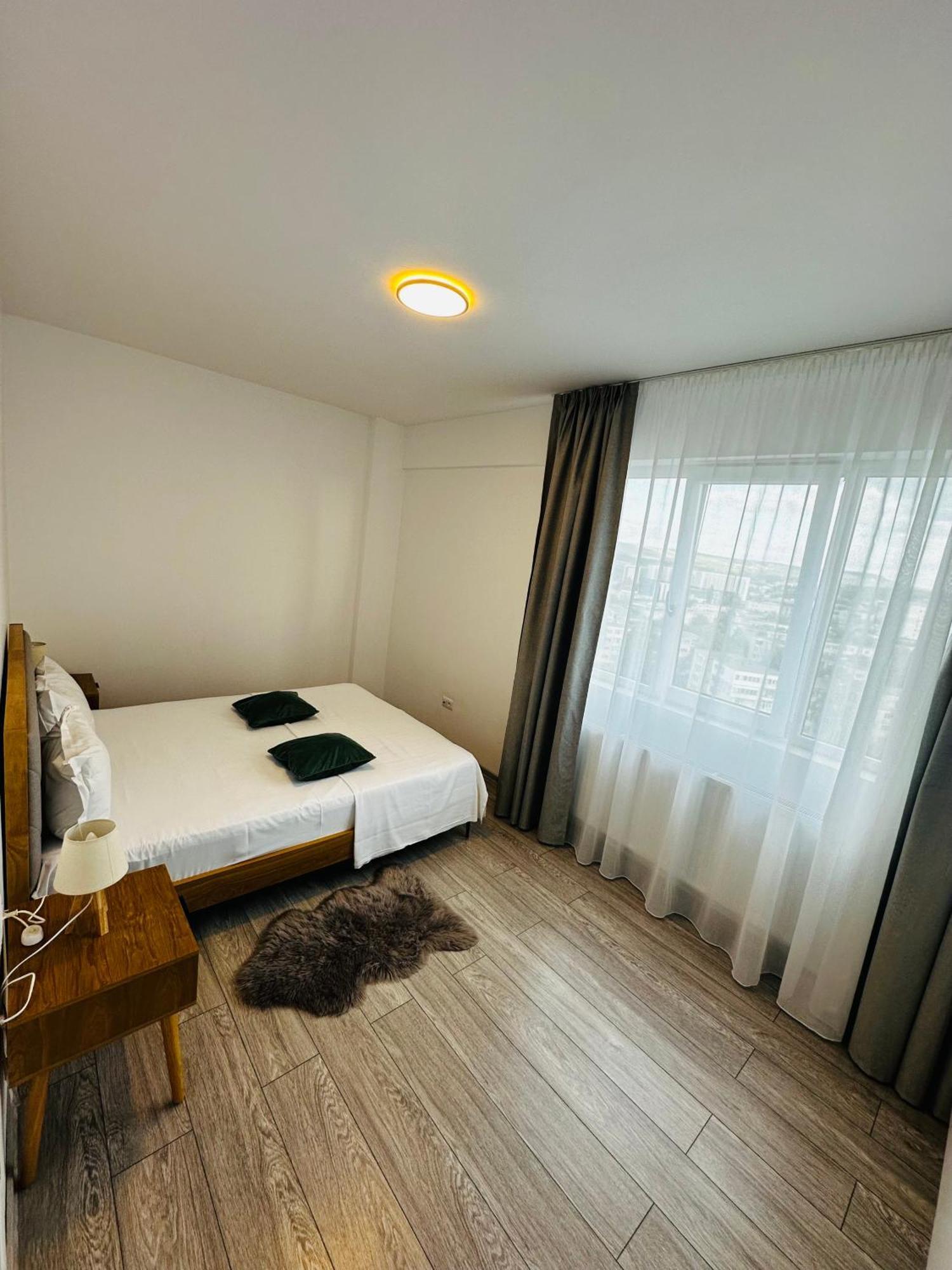 Palas Retreat - Q Residence 雅西 外观 照片