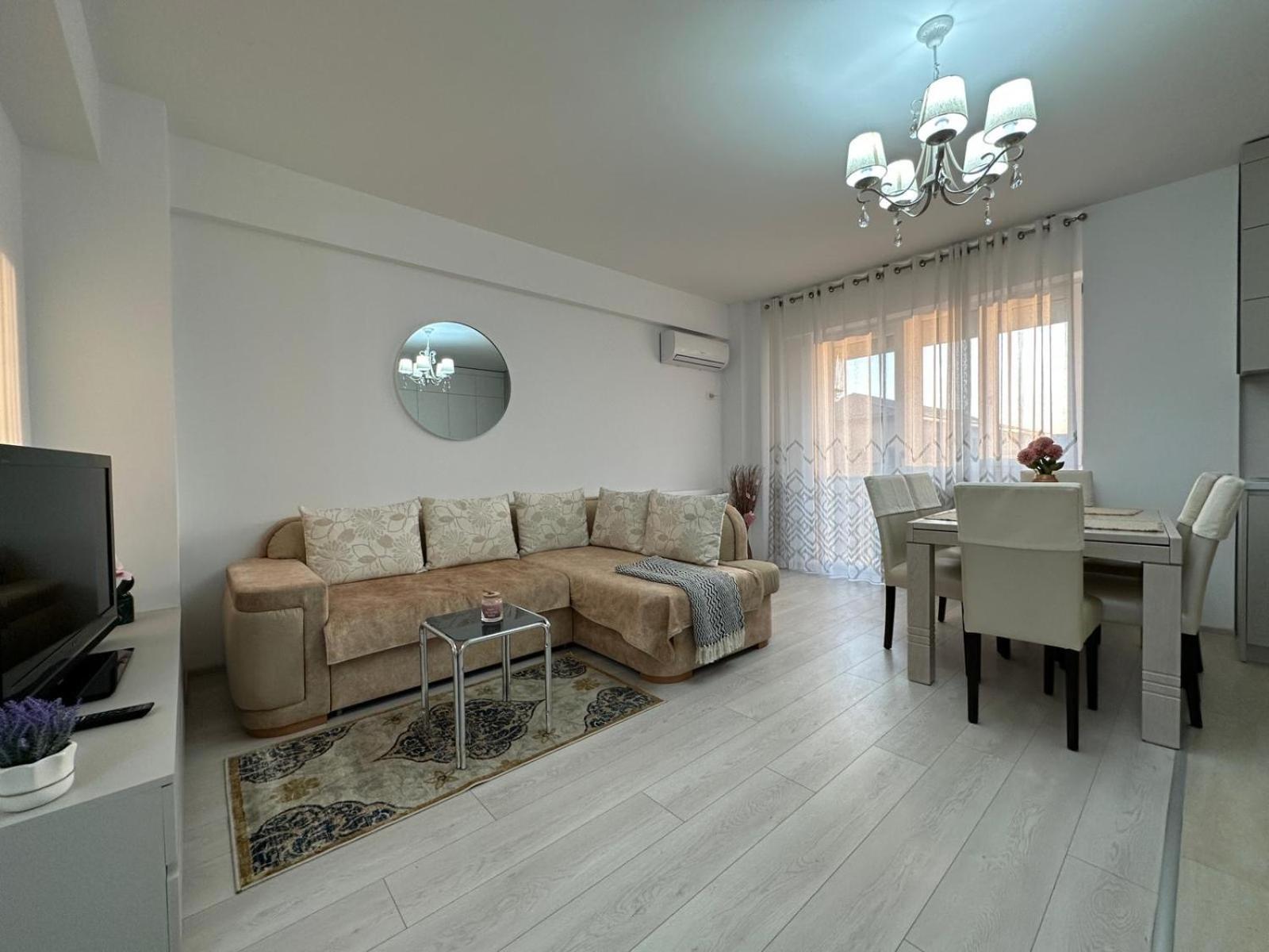 Palas Retreat - Q Residence 雅西 外观 照片